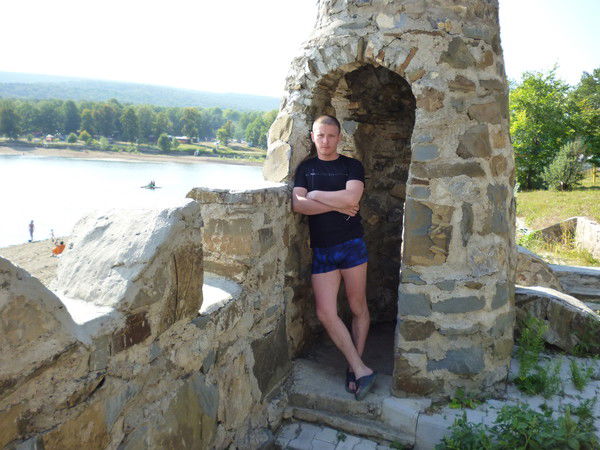 Максим Чугунов