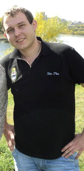 Роман Артамонов