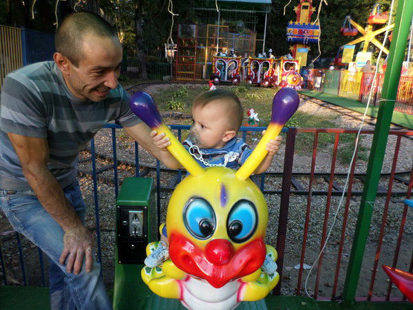 Азат Абраамян