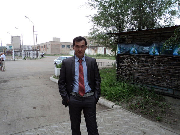 Есболат Казбекович