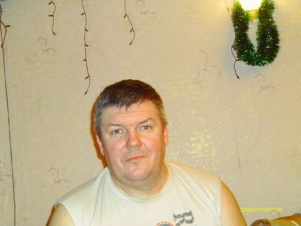 Юрий Галанин