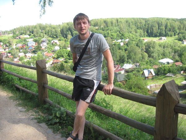 Миша Поводов