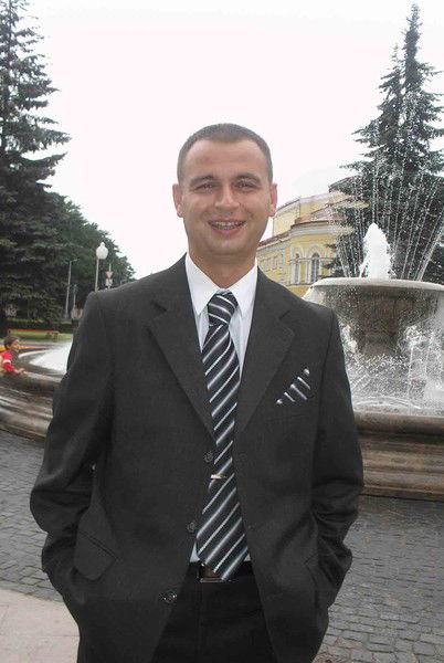 Андрей Белавин