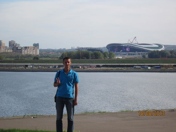 Макс Кузнецов