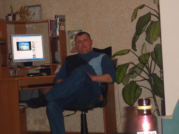 Василий Медведников