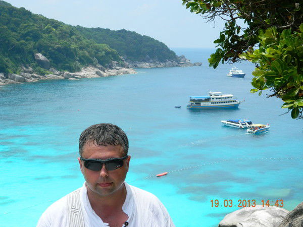 Евгений Петров