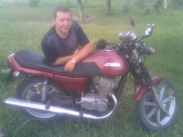 Максим Романов