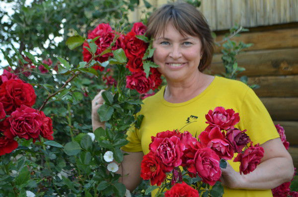 Роза Никонова