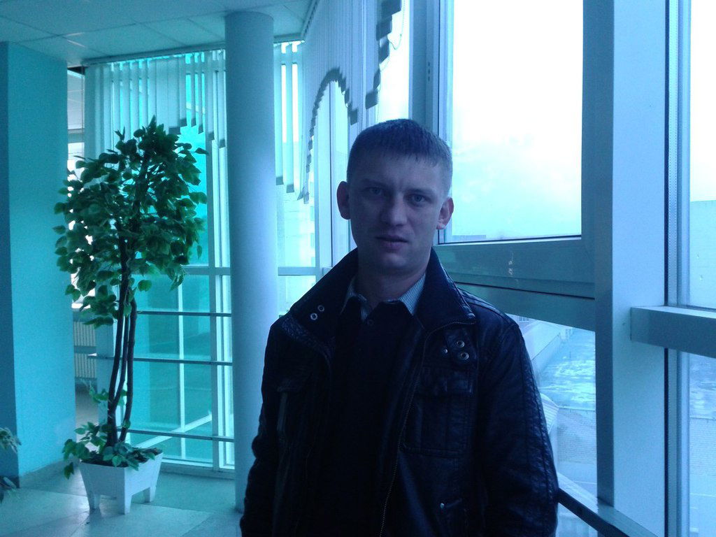 Олег Золотин