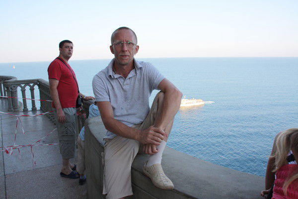 Александр Лебедев