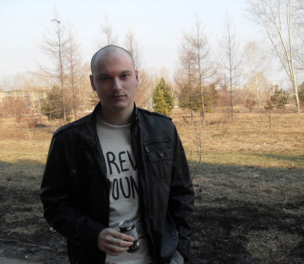 Андрей Волков