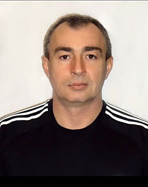 Толян Мануйленко