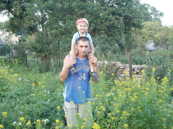 Вова Логетко