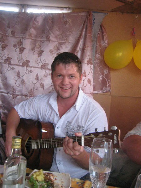 Николай Фролов