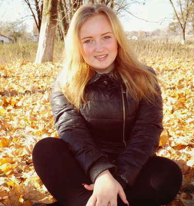 Лена Лучанинова