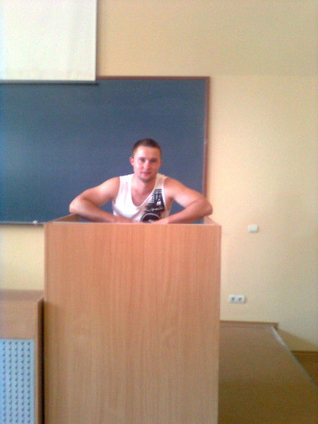 Сергей Слесаренко