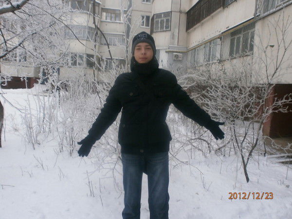 Олег Звездаев