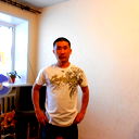 Юрий Ким