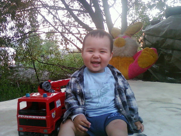 Алмаш Сатаева