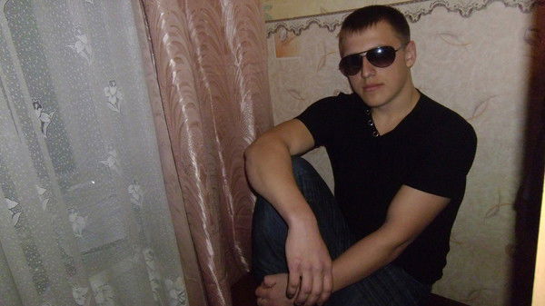 Юрий Комухин