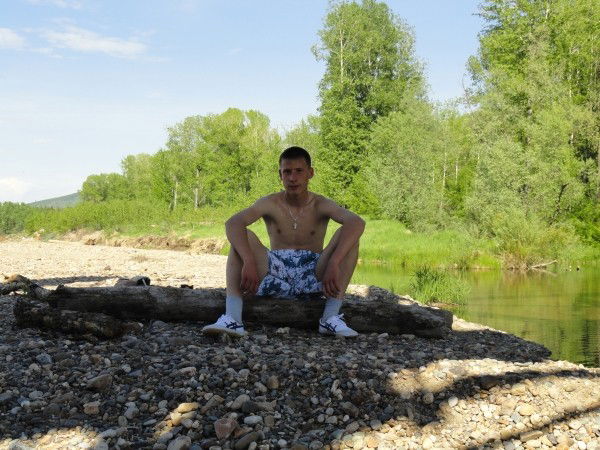 Антон Томилов