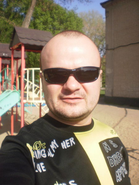 Олег Деркач