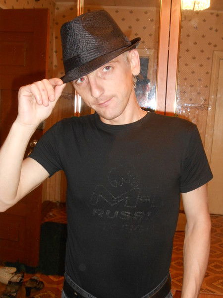 Денис Самсонов