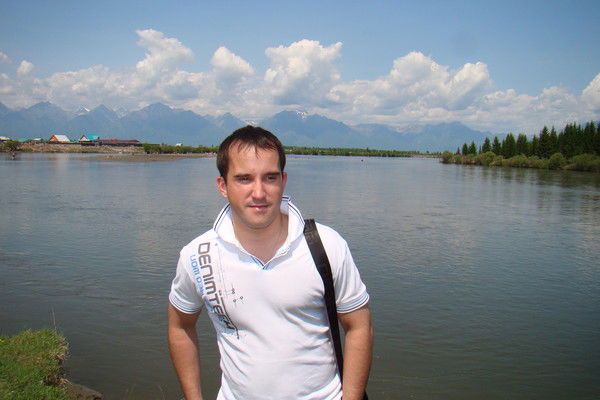 Максим Велигурин