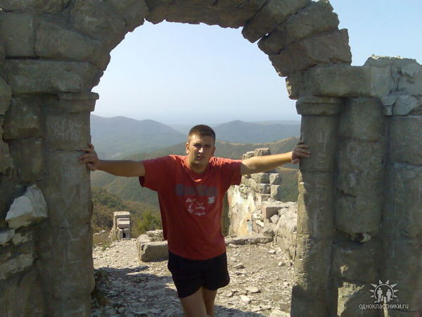 Михаил Адаменко