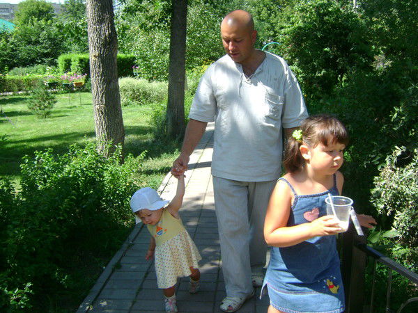 Илья Братцев