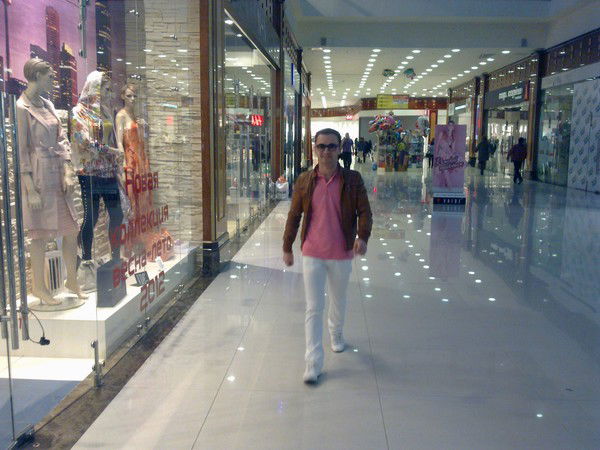 Илхомхон Бакоев