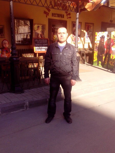 Отабек Хасанов