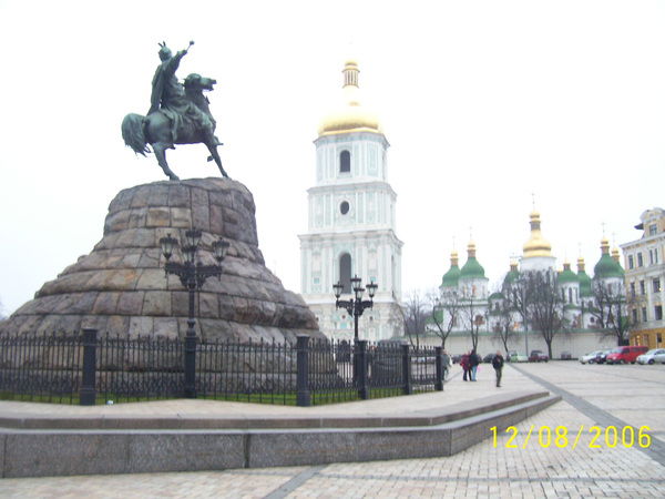 Анатолий Костенюк