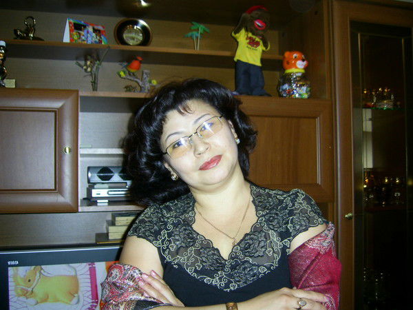 Гульнара Azbergenova