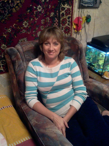 Елена Попова