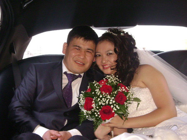 Алибек Жакенов