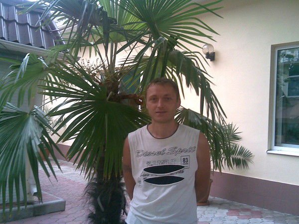 Женя Довнарь