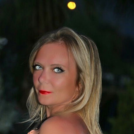 Оксана Куликова