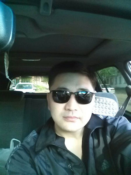 Аскеров Арман