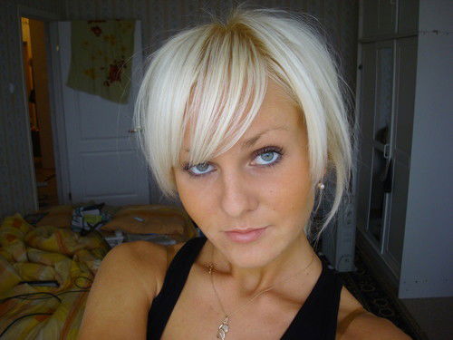 Юля Стрижакова