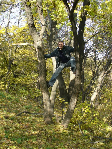 Женя Папета