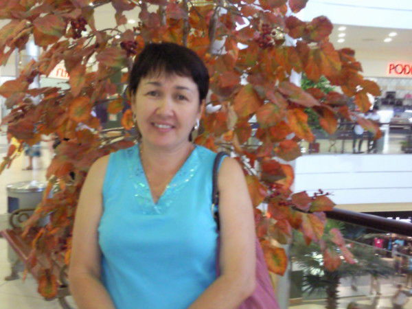 Клара Мирманова