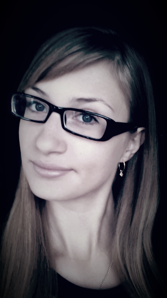 Алинка Гладышева