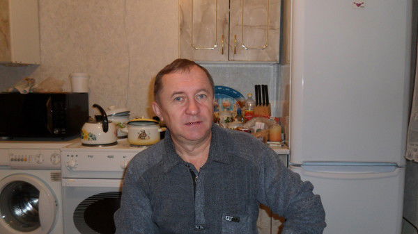 Александр Колесников