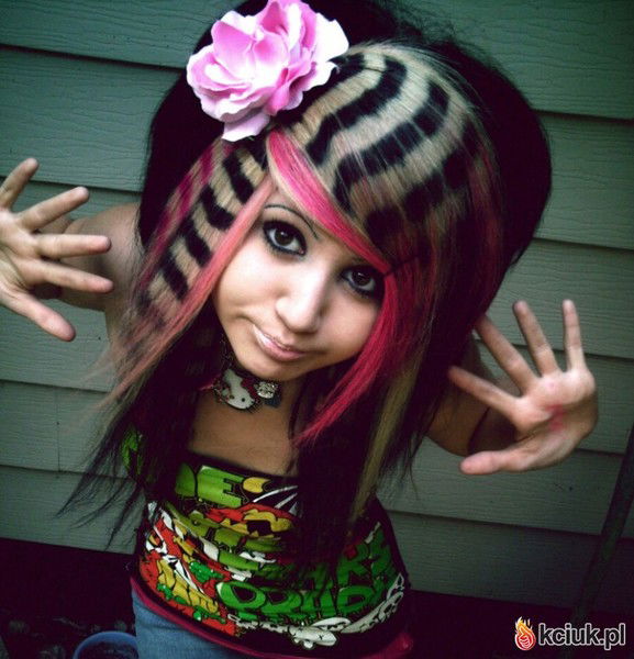 Аяулым Алжанбаева