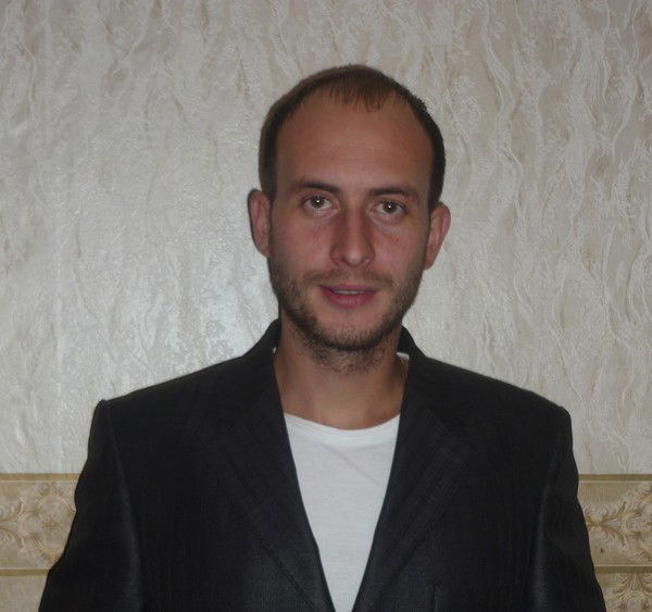 Андрей Головков