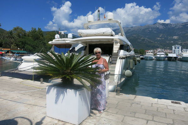 Елена (Алена) Большакова