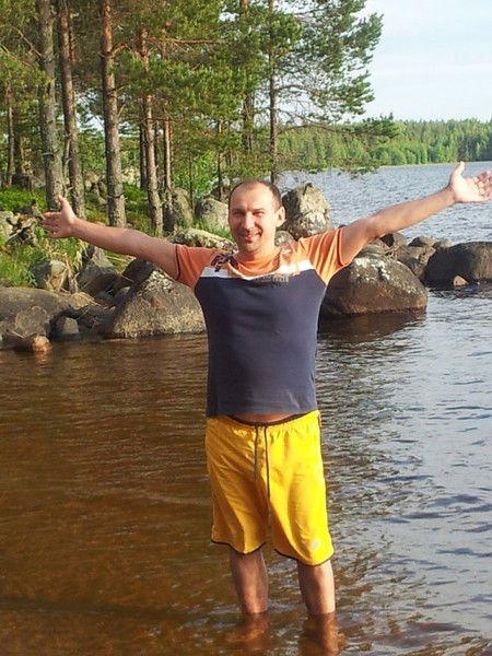 Олег Жемчугов