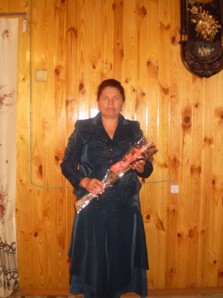 Разина Гусамова