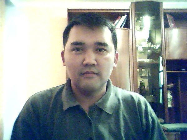 Болат Кенжебулатов